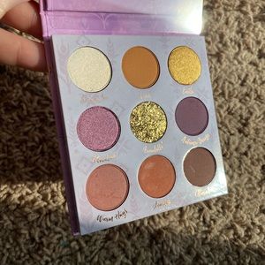 Disney X Colourpop Frozen 2 Anna Eyeshadow Palette